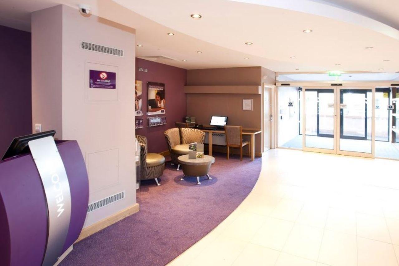Premier Inn Inverness Centre - River Ness Extérieur photo