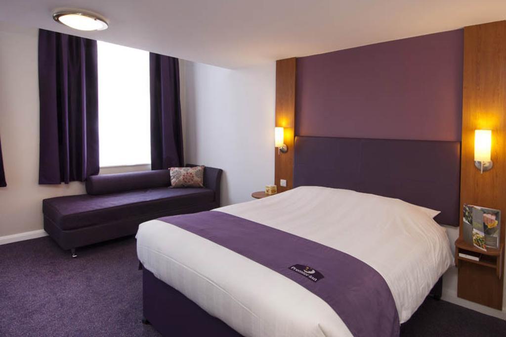 Premier Inn Inverness Centre - River Ness Chambre photo