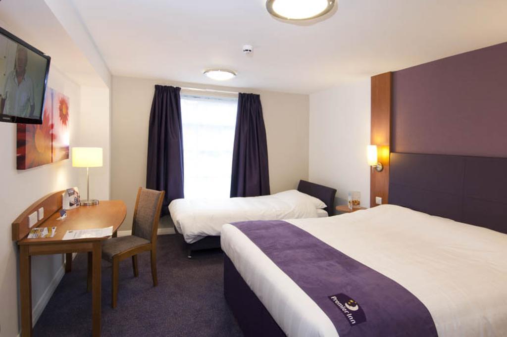 Premier Inn Inverness Centre - River Ness Chambre photo