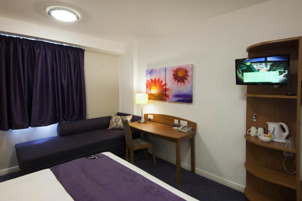 Premier Inn Inverness Centre - River Ness Chambre photo