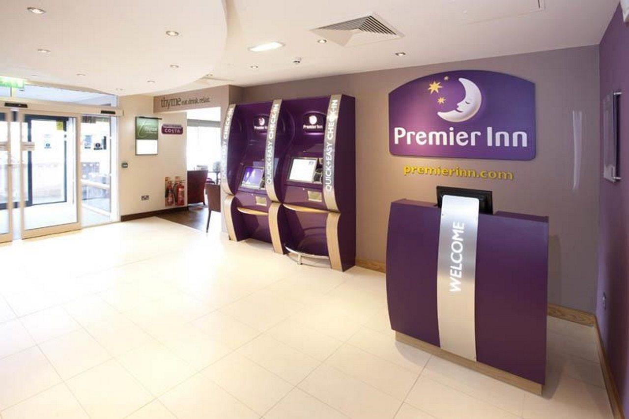 Premier Inn Inverness Centre - River Ness Extérieur photo