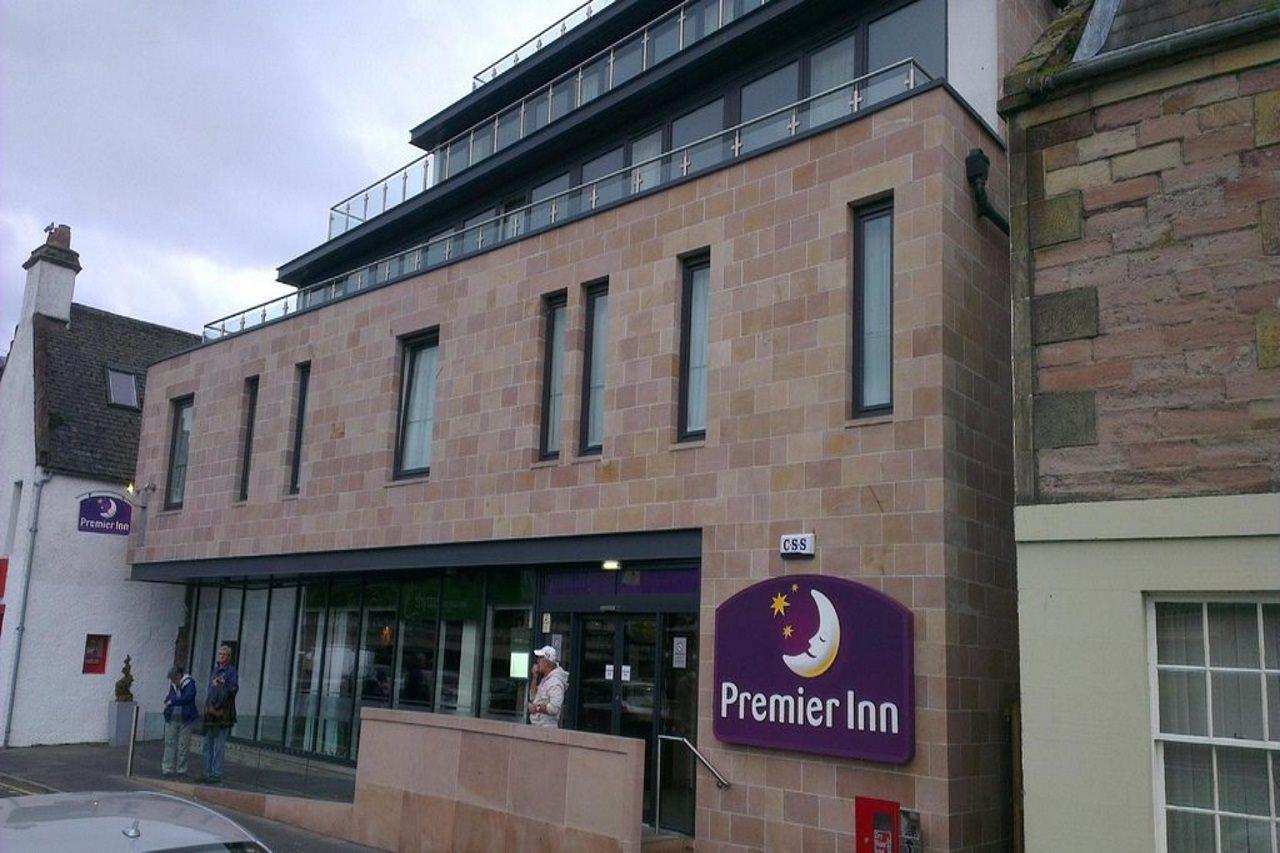 Premier Inn Inverness Centre - River Ness Extérieur photo