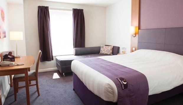 Premier Inn Inverness Centre - River Ness Extérieur photo